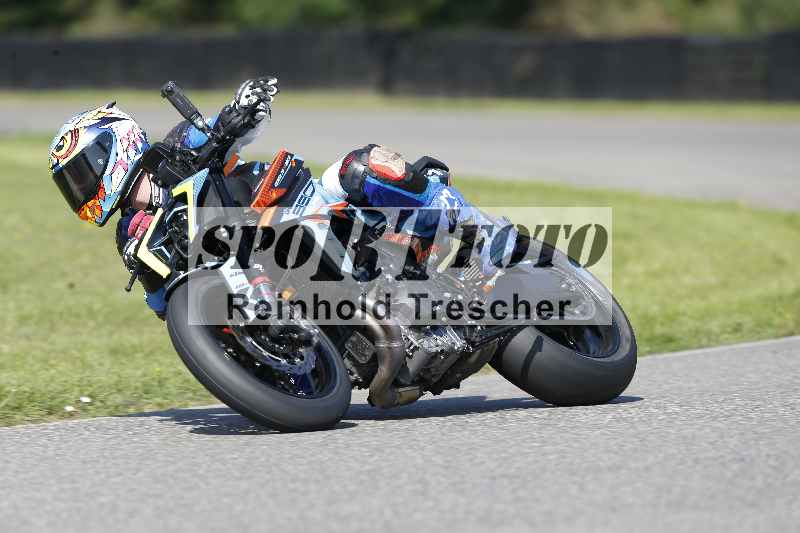 /44 09.08.2025 Plüss Moto Sport ADR/Freies Fahren/15